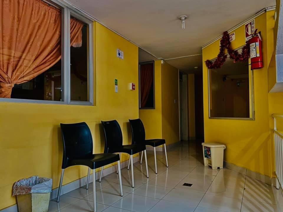 Hotel Jimmy Latacunga לטקונגה מראה חיצוני תמונה